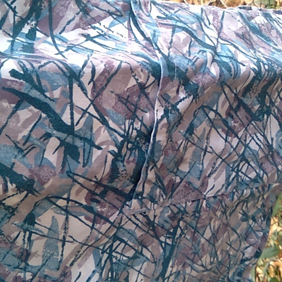 🩺 WS Fundamentals mauve, blue and plum purple scrubs set size small - Picture 5 of 12